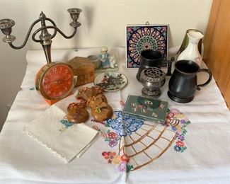 Vintage Cloth/Clock/Tankards/England Items https://ctbids.com/#!/description/share/337955