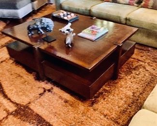 Family Room coffee table has coordinating end table