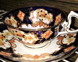 Royal Albert Crown china tea cup & saucer