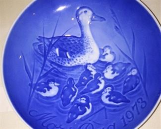 1973- Mother's Day plate - made in Denmark