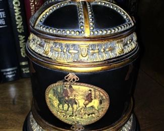 Decorative hunt scene box