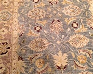 Rug - 4 feet x 6 feet