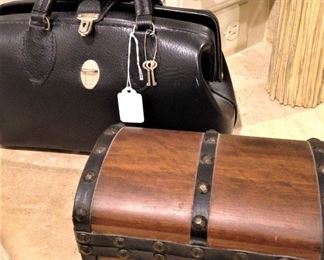 Doctor's bag; small box
