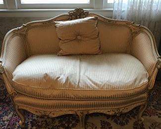 Lovely french settee