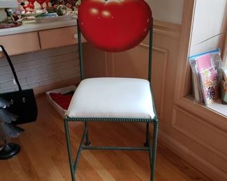 Tomato chair 