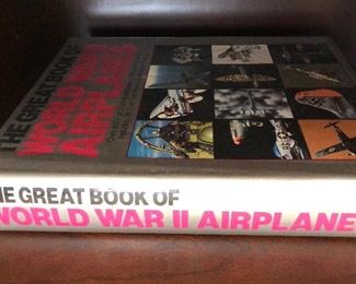 The great book of World War II Airplanes