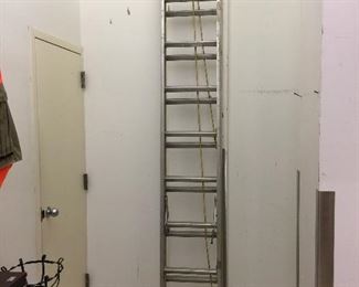 10' alluminum extension ladder.