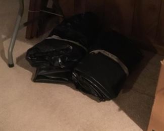 Black plastic - 2 rolls