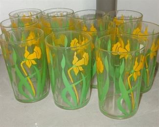 L139= 11 vintage swanky swigs juice glasses (daffodils):   $ 28.