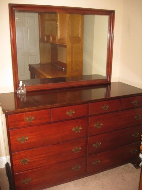 mahogany dresser and mirror