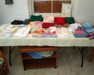 Tablecloths & Napkins