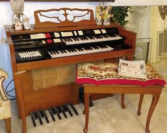 Wurlitzer Organ