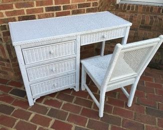 Lexington Henry Link Wicker Desk & Chair