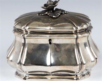 A LARGE SILVER ETROG BOX. Germany, 19th century.