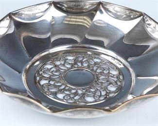 A STERLING SILVER CANDY DISH. Probably Italy, Modern