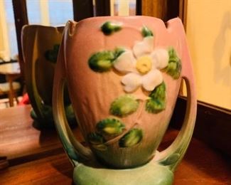 Roseville ( one of several pieces)