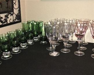 GORHAM CRYSTAL GLASSES IN GREEN, CLEAR AND PINK "ROSE SERENADE"