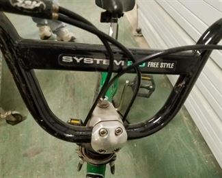 Boys 20" Green Next FX Chaos Bike