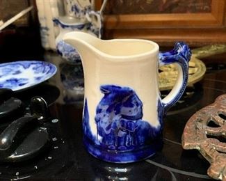 Antique SLEEPY EYE Creamer Pitcher