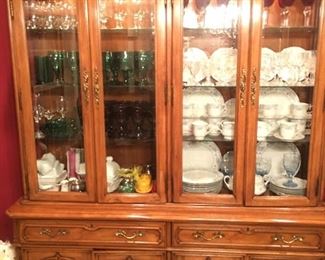 Beautiful Thomasville China Cabinet with Beveled Glass and Lots of Storage Room
