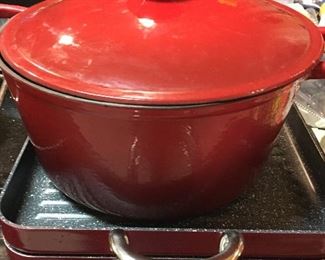 CC Cook’s Companion 8 Qt, Red Cast Iron Dutch Oven with Lid 