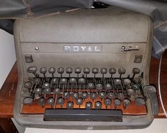 Vintage Royal typewriter $20NOW $15