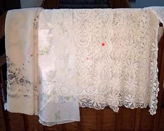 Table cloths NOW all are 25% off listed prices