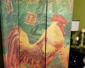 7. decor rooster room divider
