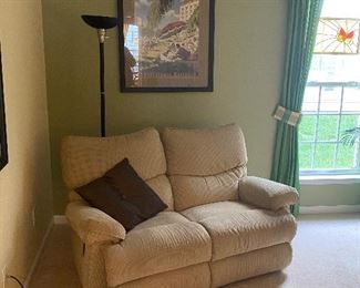 Settee, comfy and like-new