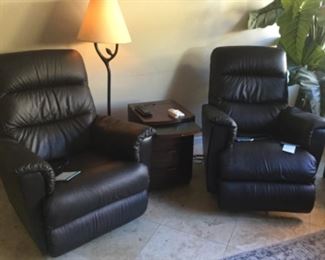 Less than a yea4 old laZboy recliners even have lumbar support adjustment