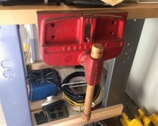 Craftsman vintage vise these are way expensive
