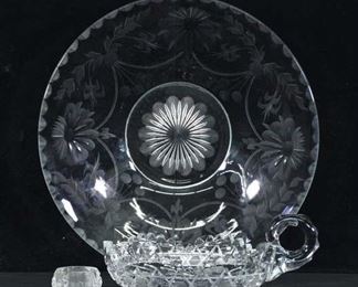 Mixed Set Of 3 Glass Dishware Pieces