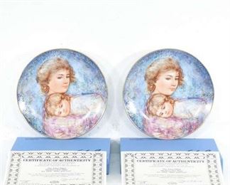 Pair Knowles Mother'S Day Decorative Plates