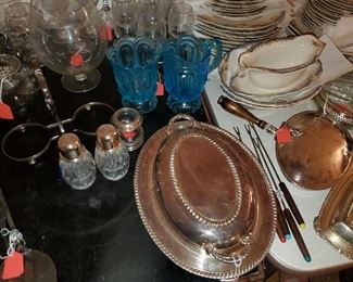 Silverplate serving ware, formal servingware