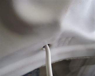 MARKING ON POTTERY LAMP