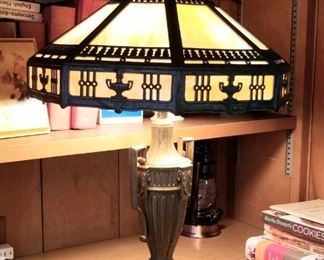 Antique 12 Panel slag glass lamp with Urn detailing top and base