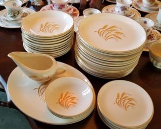Homer Laughlin 22K Gold Vintage MCM Golden Wheat dinnerware 38 pcs. 15 Dinner plates, 7 bread plates, 11 soup bowls, small serving platter, gravy boat, 3 small bowls 