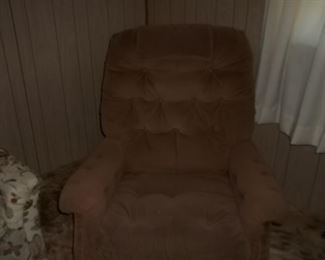 three lazyboy chairs for sale