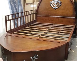 beach house bed, trundle bed, nautical decor