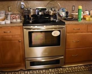 Frigidaire Stainless Electric Stove