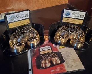 14k gold collectible classic slinky and commemorative stamp - $50