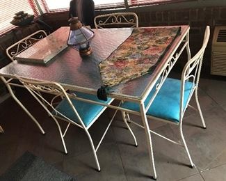 Glass Top / Metal Table / 4 Chairs $ 128.00
