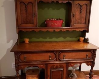 Vintage cabinet