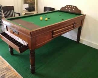 Old English Billiards Table Arcade