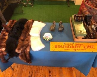 NOT ONLINE!!! LIVE BIDDING ONLY!!