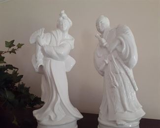 pair of ceramic oriental figurines