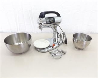 Vintage WORKING Hamilton Beach Chrome Mixer and Accessories