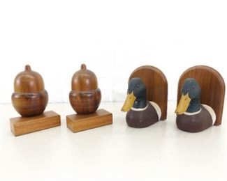 2 Wood Country Cabin Themed Bookends