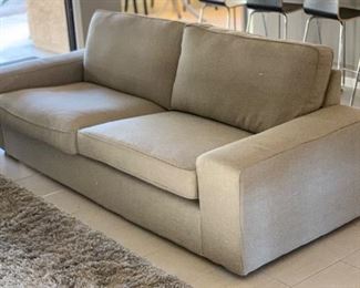 Contemporary KIVIK Gray Linen Loveseat/Sofa/Couch	31x90x36in	HxWxD

