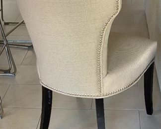 Contemporary Fabric Accent Chair		
